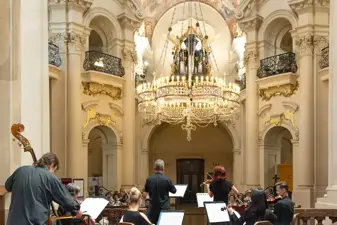 Svět hudby od klasiky po filmové melodie - 3