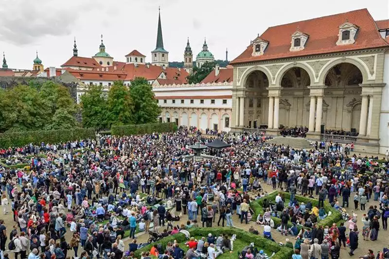 FOK ve Valdštejnské zahradě - vstup volný - preview image